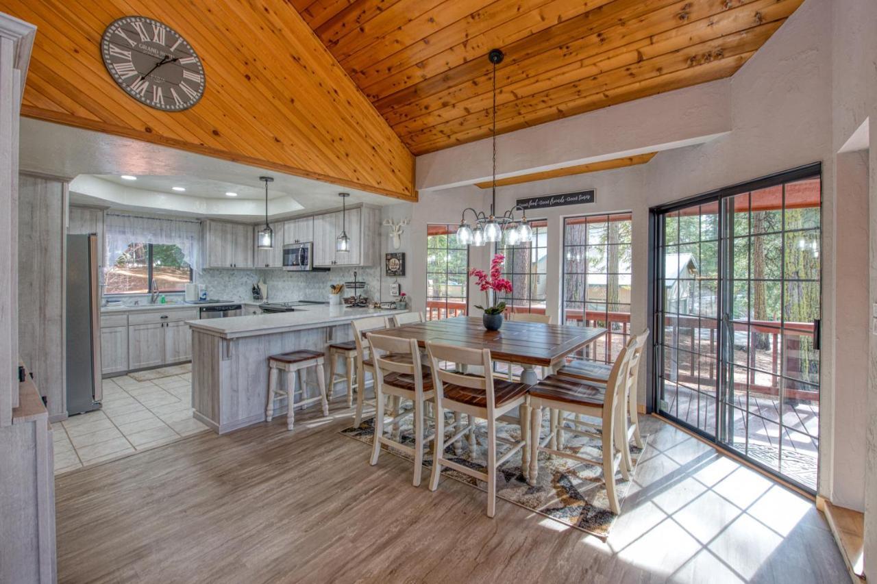 Apple Blossom Lodge Shaver Lake Bagian luar foto