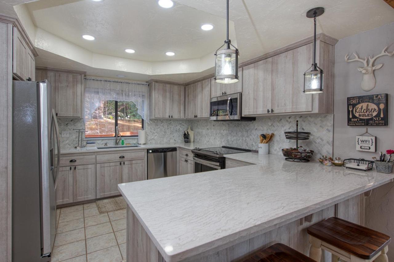 Apple Blossom Lodge Shaver Lake Bagian luar foto